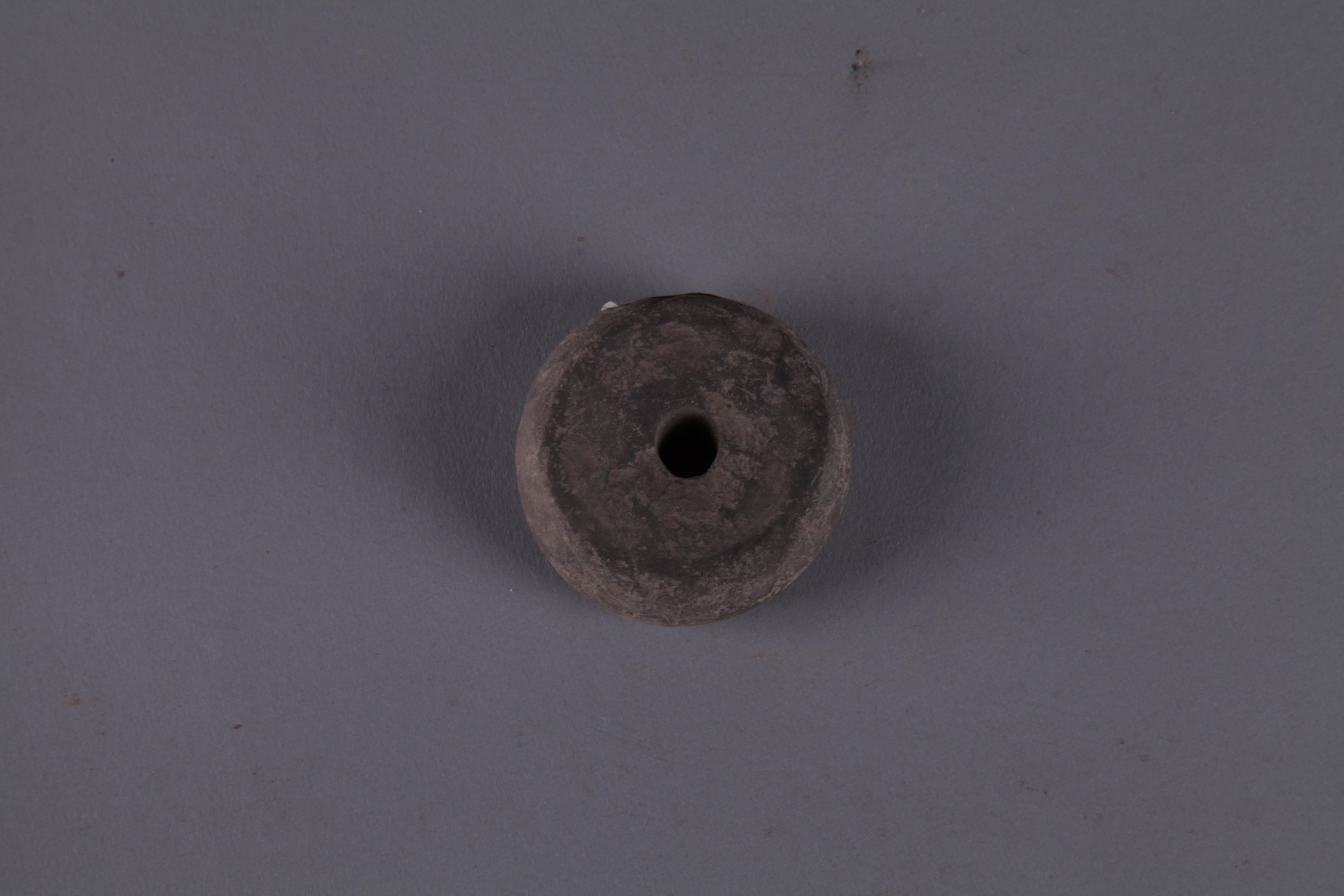 新石器时代灰陶纺轮 00132
