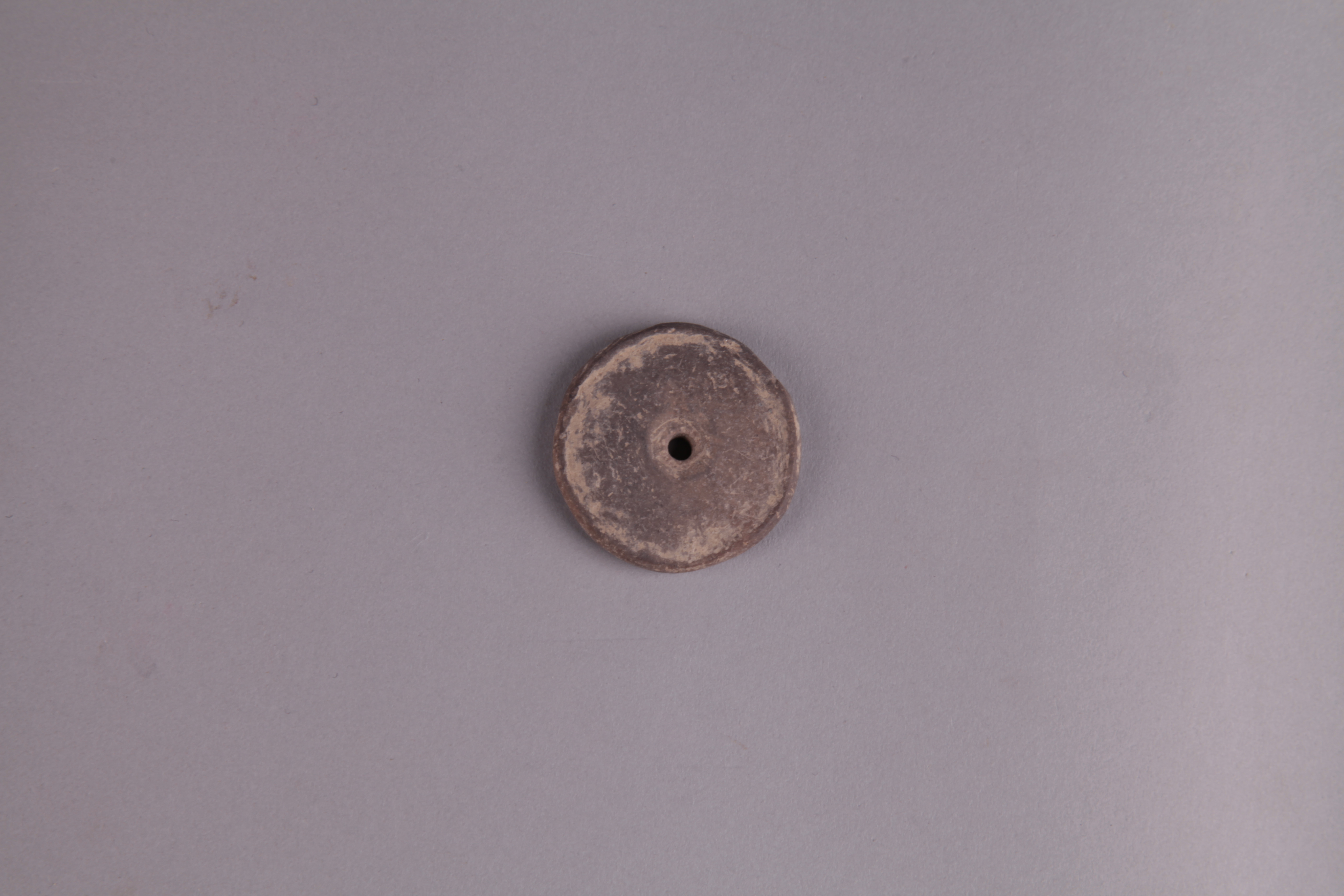 新石器时代灰陶纺轮 00167